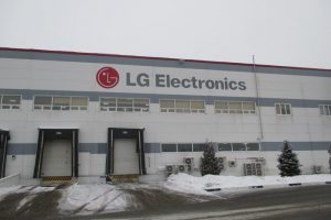 LG